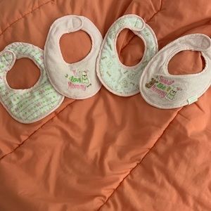 Newborn bibs 4ct